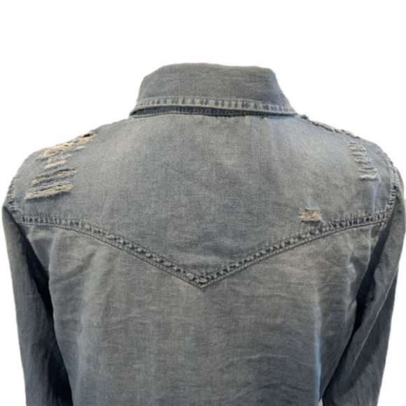 Vanilla Star Denim long sleeve shirt w/ snap buttons, fringe bottom size Med - Picture 9 of 10